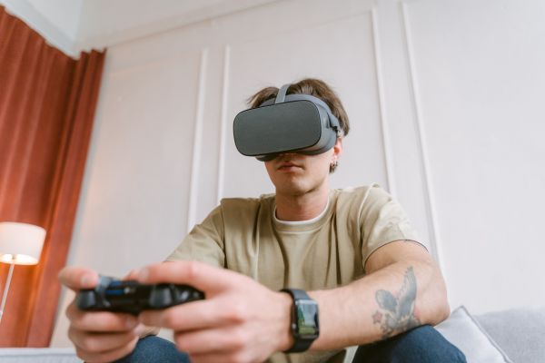 Mastering Haptic Feedback in Mobile Augmented Reality Games: Unlocking Solutions and Insights for Seamless Integration
